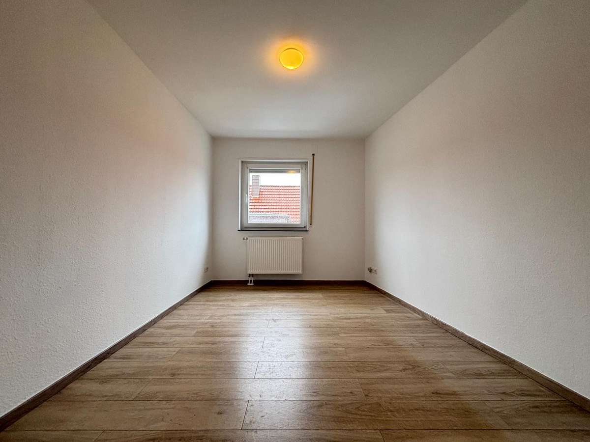 KL - Nähe Altstadtbrunnen, 3 ZKB, Einbauküche, Tageslichtbad, Balkon - Foto 4